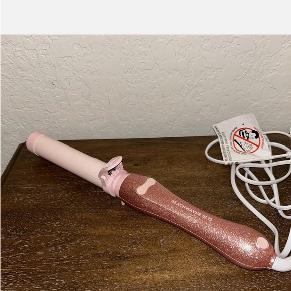 Beachwaver Pink Curling Iron - Picture 4 of 4